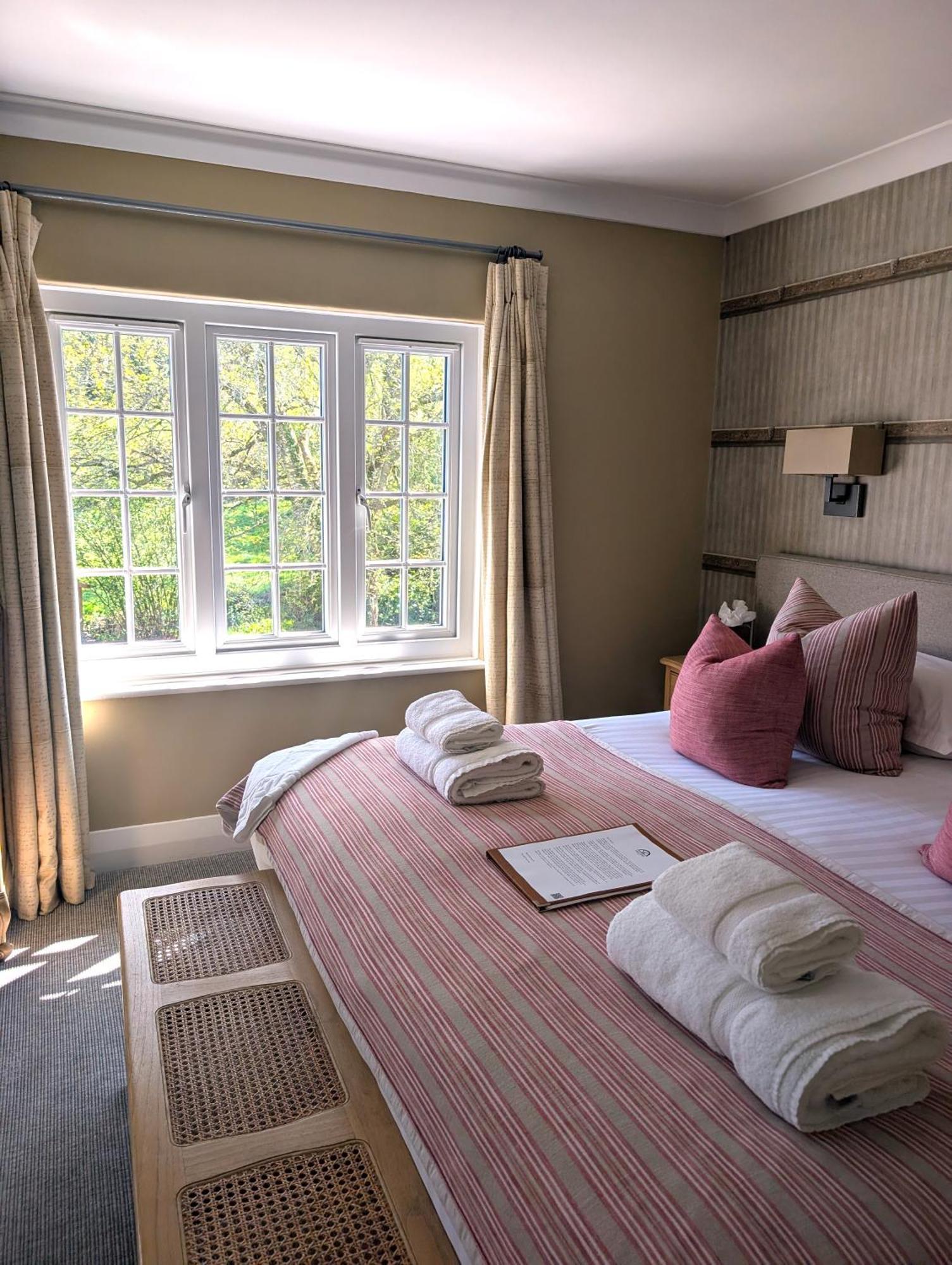 Mill End Hotel Чаґфорд Екстер'єр фото